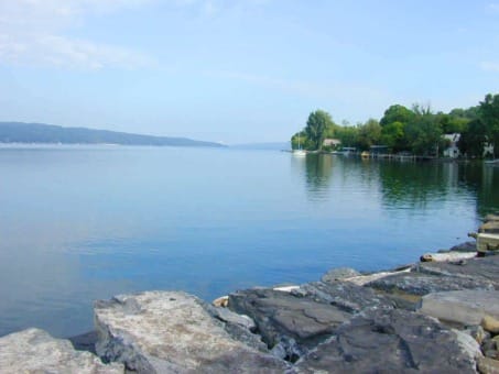 Durango CO to/from Syracuse (SYR) NY flight deal from $335rt