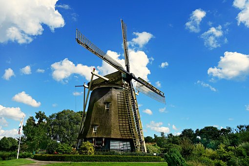 Durango CO to Amsterdam (AMS) Netherlands flight deal from $587rt