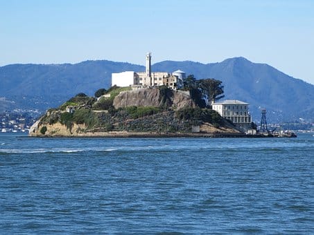 Durango CO to/from San Francisco (SFO) CA flight deal from $274rt