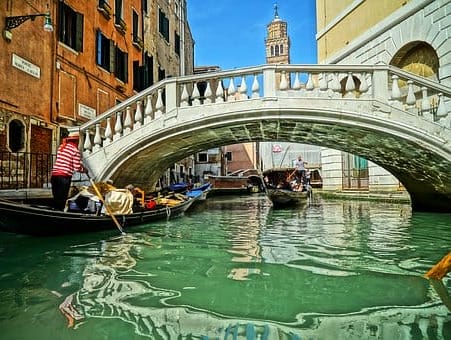 Durango CO to Venice (VCE) Italy flight deal from $583rt