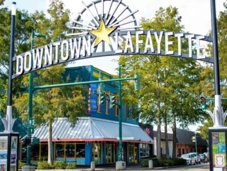 LafayetteTravel_Dat_Dog_16_01ec189e-f247-4ea0-b721-35ca57619df5 Durango CO to/from Lafayette (LFT) LA flight deal from $197rt
