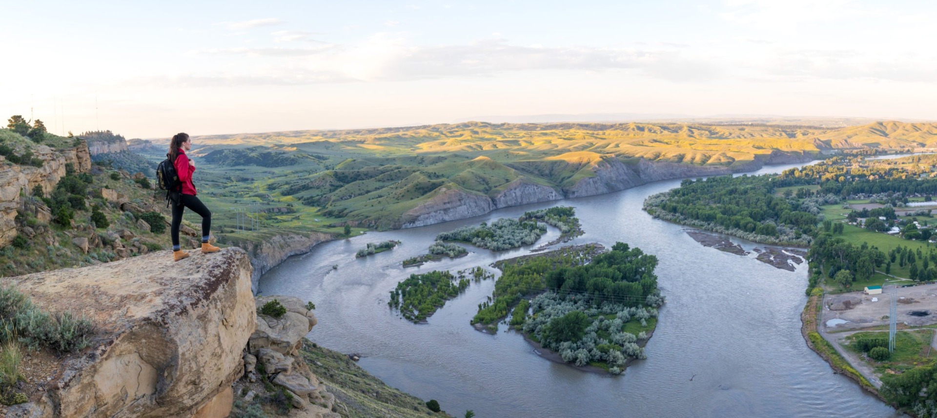 Durango CO to/from Billings (BIL) MT flight deal from $200rt