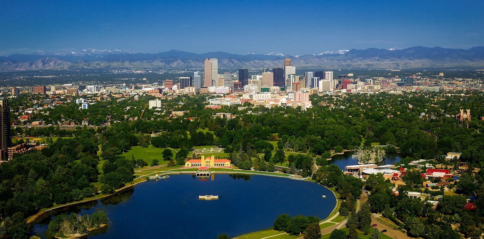 Durango CO to/from Denver (DEN) CO flight deal from $169rt