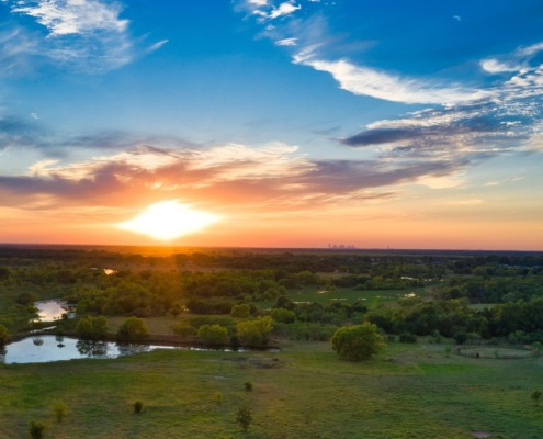 Durango CO to/from Dallas Ft Worth (DFW) TX flight deal from $267rt