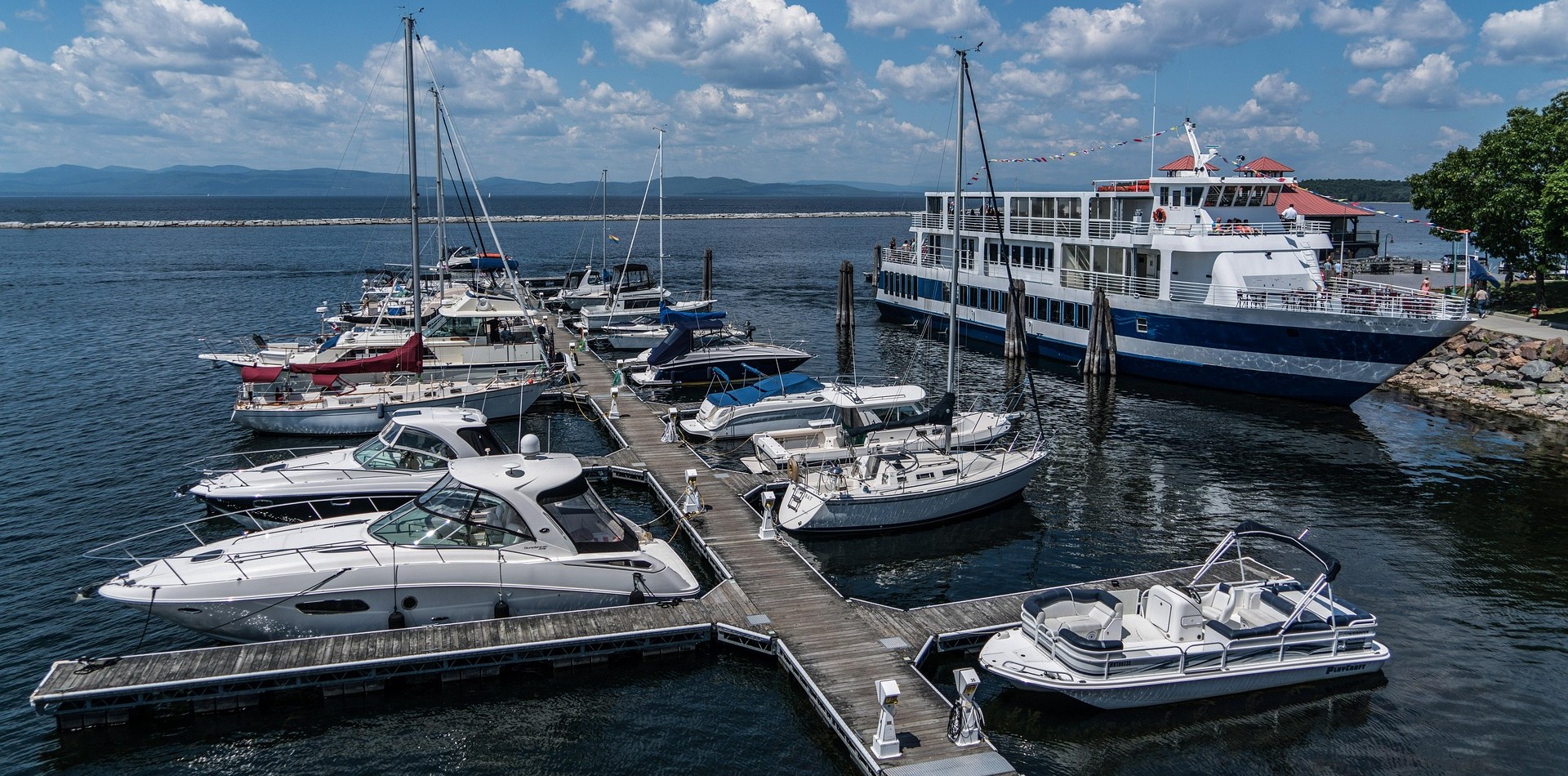 Burlington VT Durango CO to/from Burlington (BTV) VT flight deal from $348rt