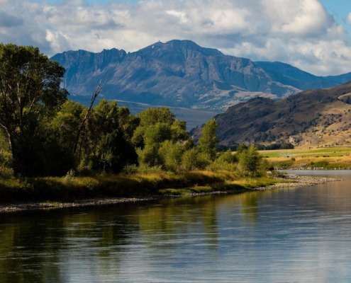 Durango CO to/from Butte (BTM) MT flight deal from $344rt